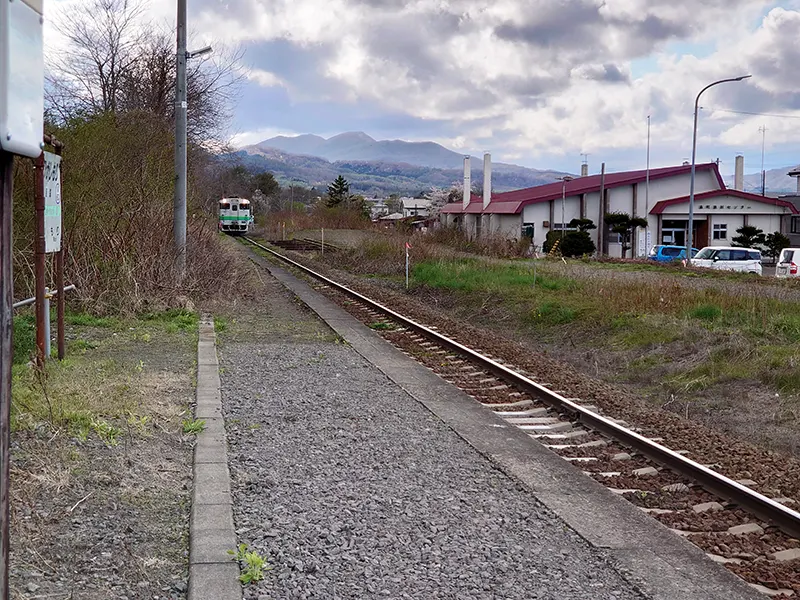 もう一つの函館本線まずは「大沼駅」を目指します。